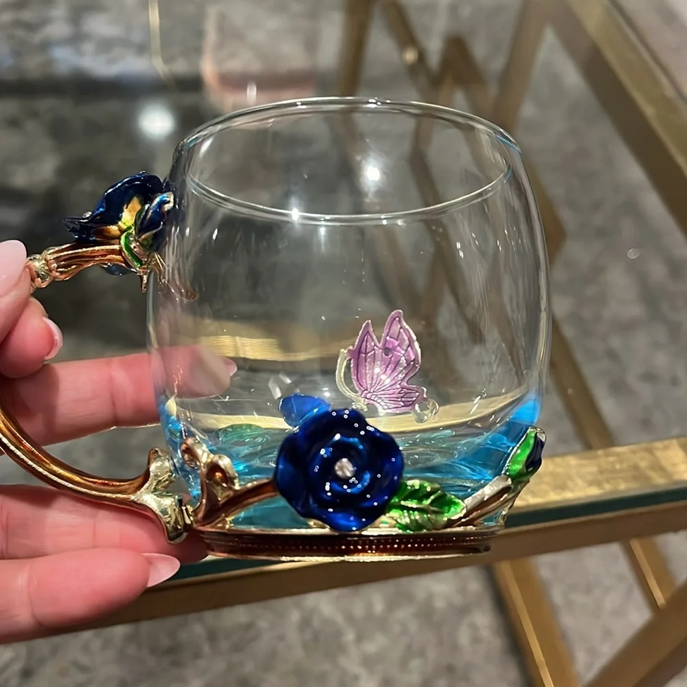 ARC butterfly floral cup.